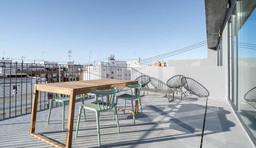 Studio with Terrace
