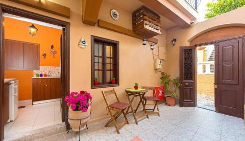 One-Bedroom Apartment (2 Adults)
