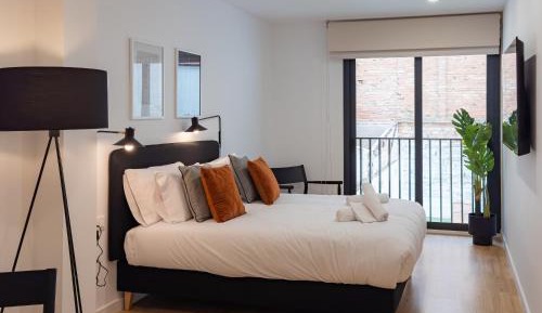 Apartment with Terrace