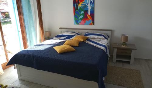 Studio with Balcony and Sea View