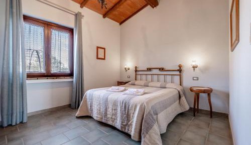 Superior One-Bedroom Apartment
