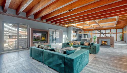 Two-Bedroom Holiday Home