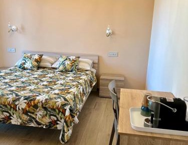 Large Double Room