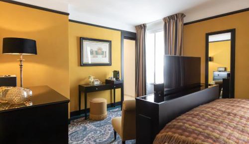 Prestige Room
