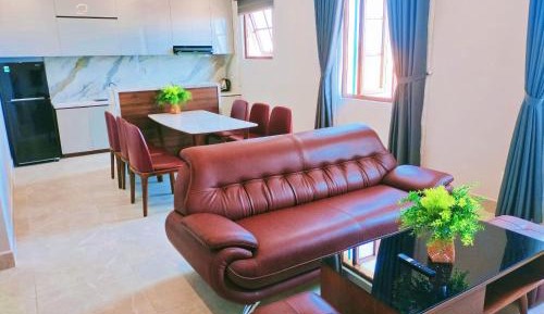 Two-Bedroom Apartment with Balcony and Sea View