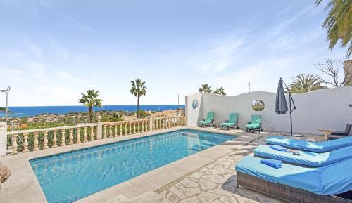 Villa with Sea View