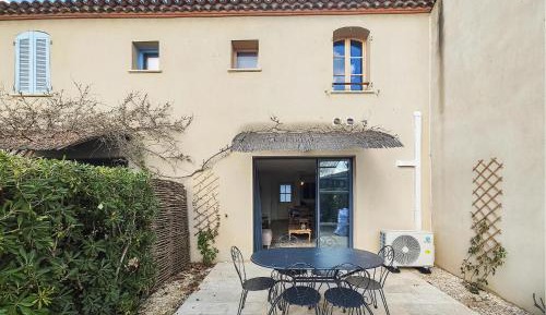 Two-Bedroom Holiday Home