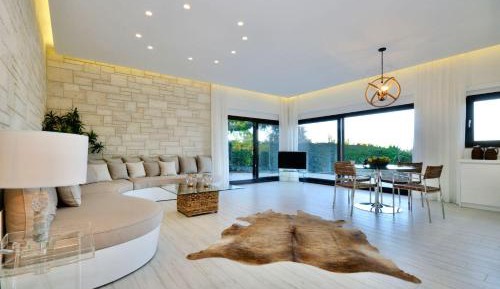 Deluxe Villa
