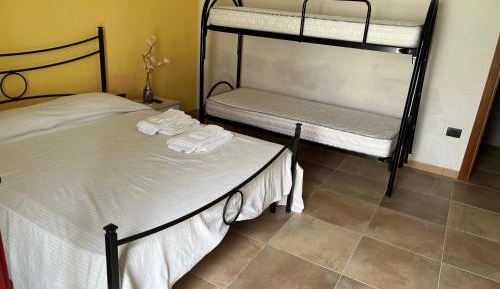Double or Twin Room with Partial Sea View