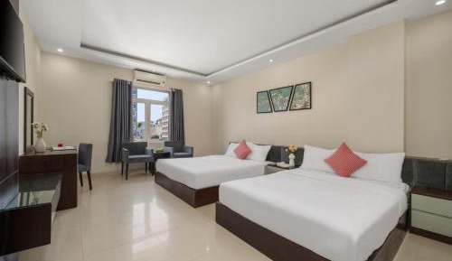 Deluxe Family Room