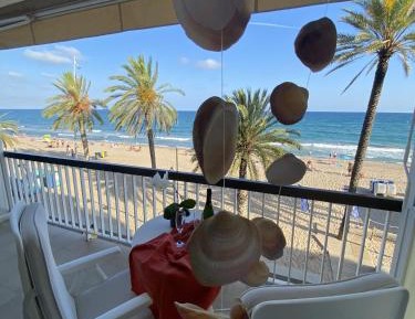 Studio Apartment with Sea View