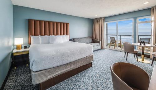 Standard King Room