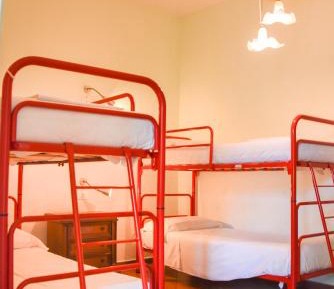 Quadruple Room with Private Bathroom