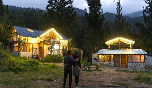 Family Room with Mountain View