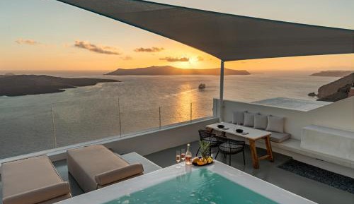 Penthouse Apartment