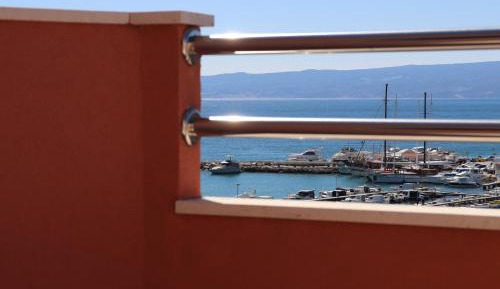Deluxe Triple Room with Sea View