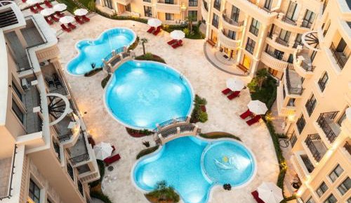 Apartment with Terrace