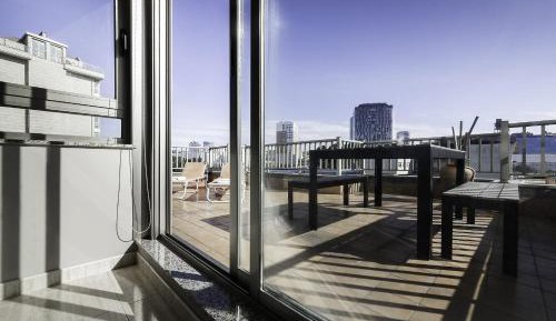 Quadruple Apartment with Terrace