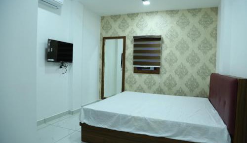 Executive Suite