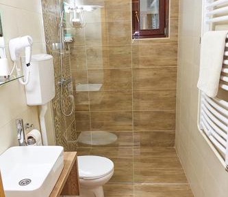 Basic Triple Room