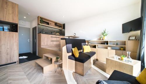 Superior Studio