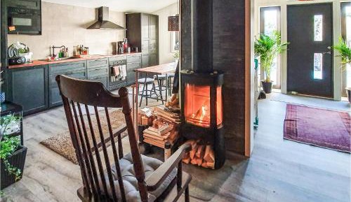 Three-Bedroom Holiday Home 
