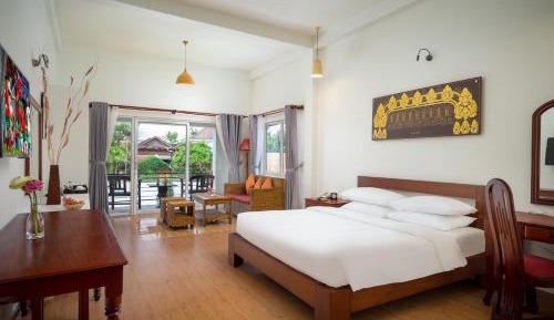  Premier Villa with Balcony, Pool View - Free Mini-Bar