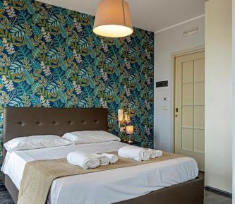 Deluxe Double Room with Sea View