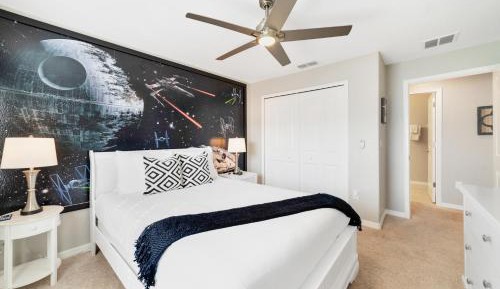 Four-Bedroom Holiday Home