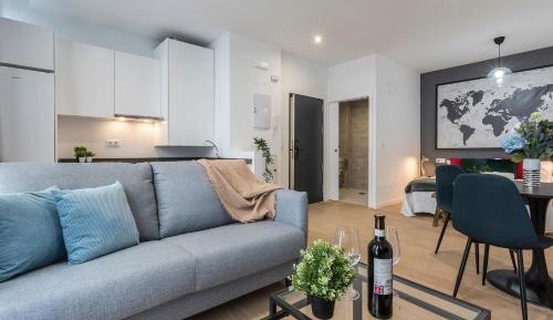 Studio Apartment
