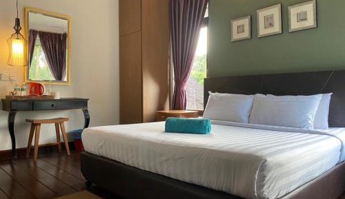 Deluxe King Room