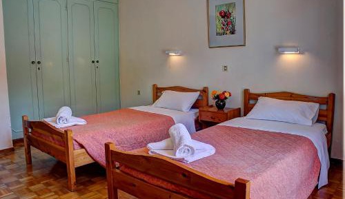 Two-Bedroom Apartment (5 Adults)