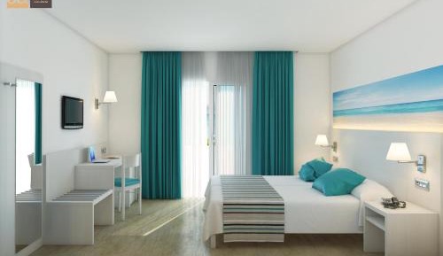 Superior Double Room with Balcony