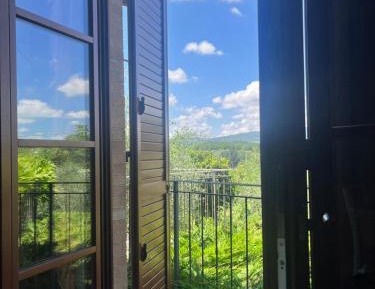 Suite with City View