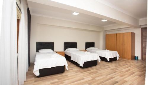 Triple Room with Mountain View