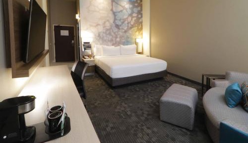 King Room with Sofa Bed