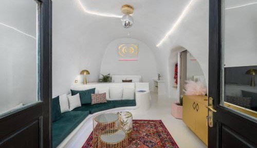 Deluxe Suite with Sea View