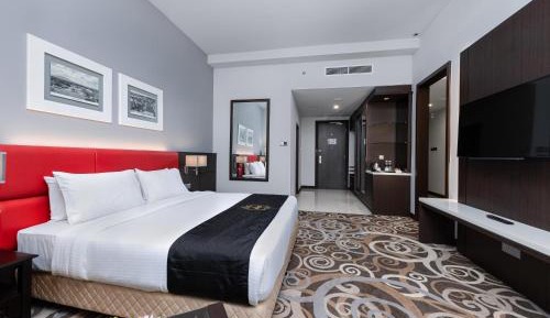 Superior King Room
