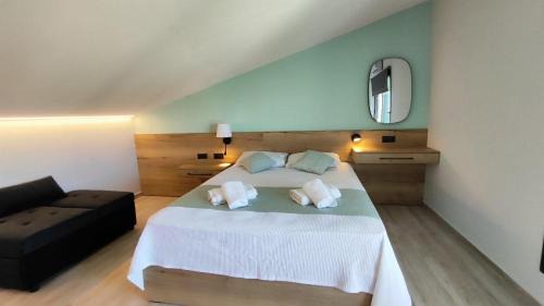 Apartment - Split Level