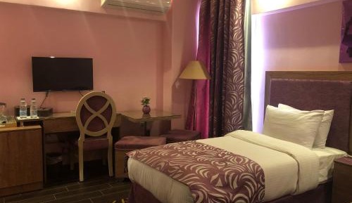 Superior Twin Room