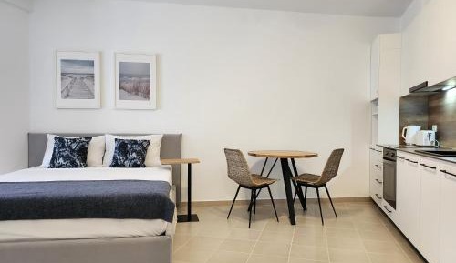 Studio Apartment with Sea View