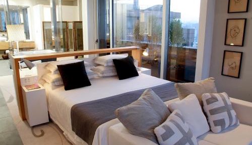 Master Executive Suite, Suite