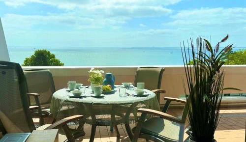 Apartment with Sea View