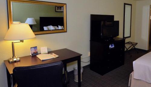 Standard King Room
