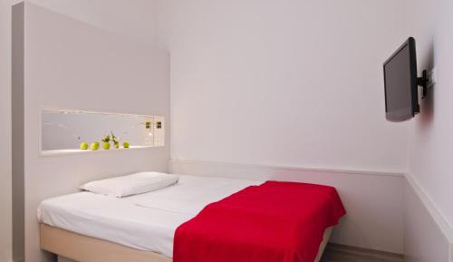 Premium Single Room