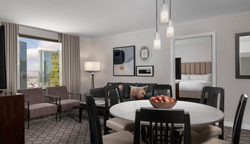 One-Bedroom Villa with Sofa Bed (No Resort Fees)