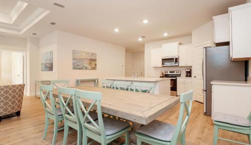 Four-Bedroom Holiday Home