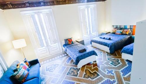 Quadruple Room with Shared Bathroom