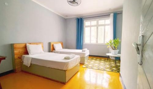 Deluxe Double or Twin Room with Pool View