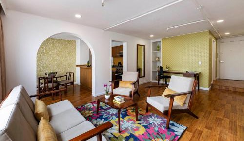 Apartment with Balcony
